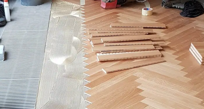 Parkettarbeiten aus der ursprünglichen Dokumentation zur Verlegung